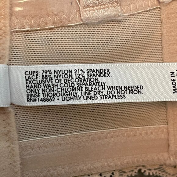 Torrid Curve Women Lightly Lined Multiway Strapless Bra Microfiber Beige 40DD - Picture 12 of 12